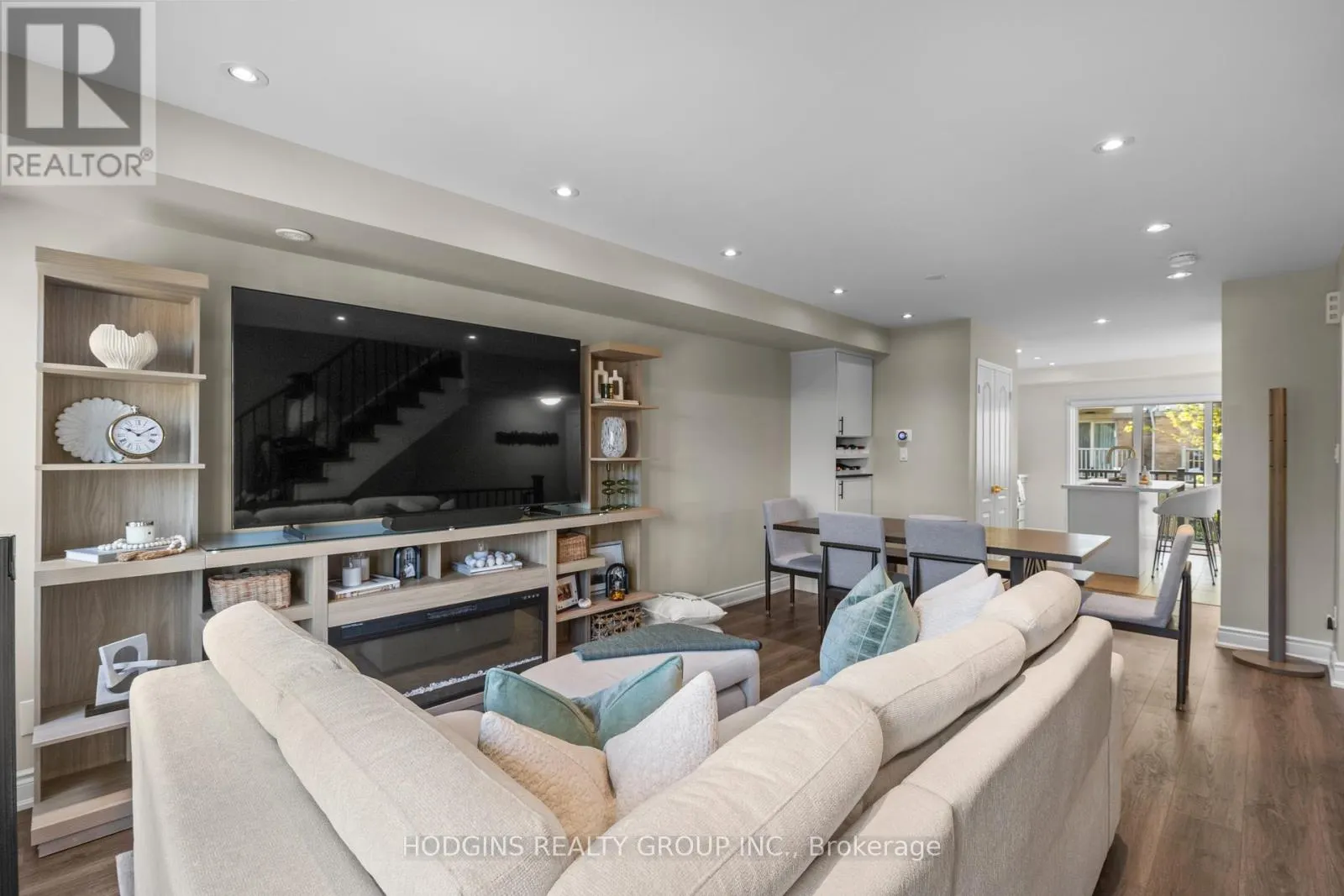 38 - 3250 BENTLEY DRIVE S