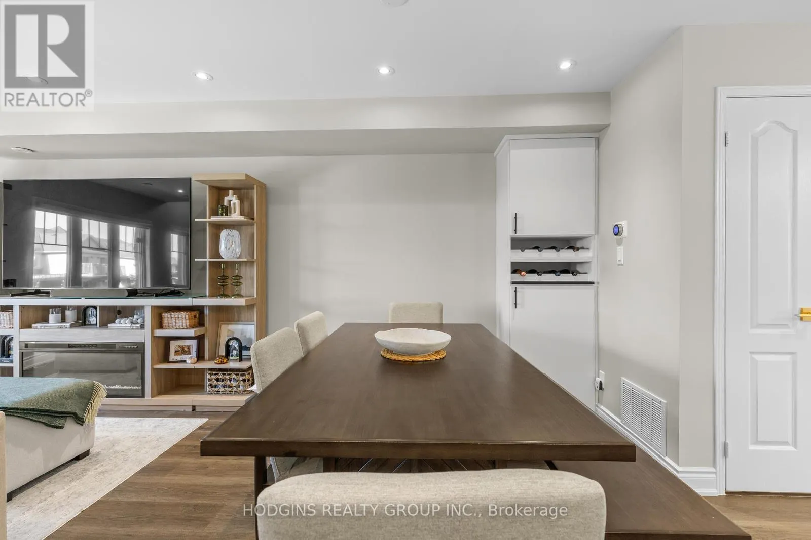 38 - 3250 BENTLEY DRIVE S