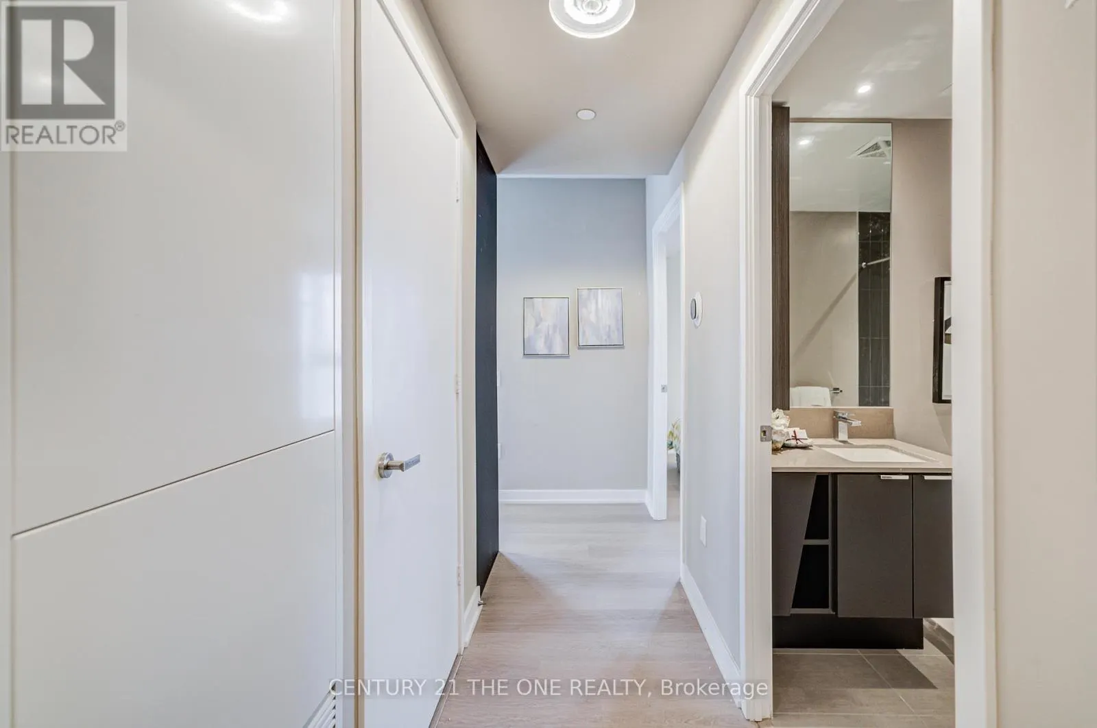 4803 - 3883 QUARTZ ROAD