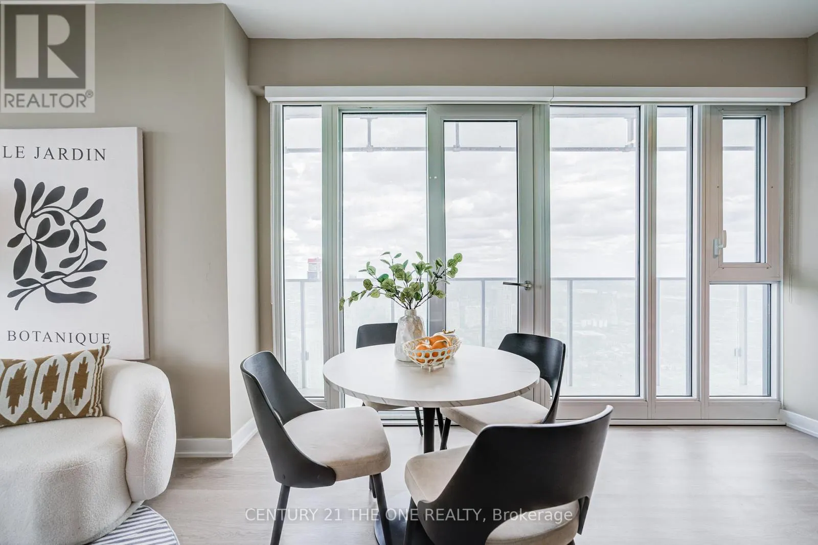 4803 - 3883 QUARTZ ROAD