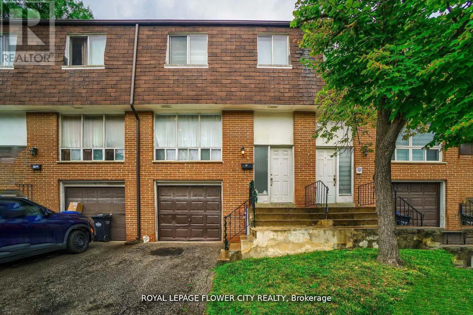 49 - 7475 GOREWAY DRIVE