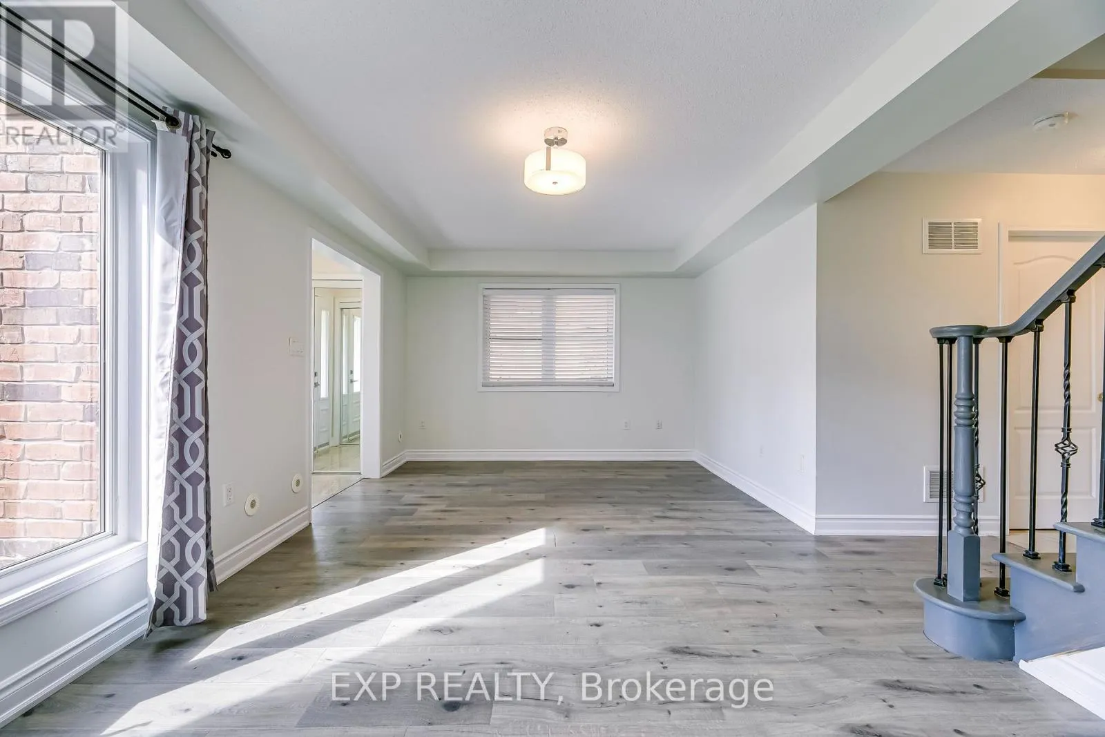 611 SCOTT BOULEVARD