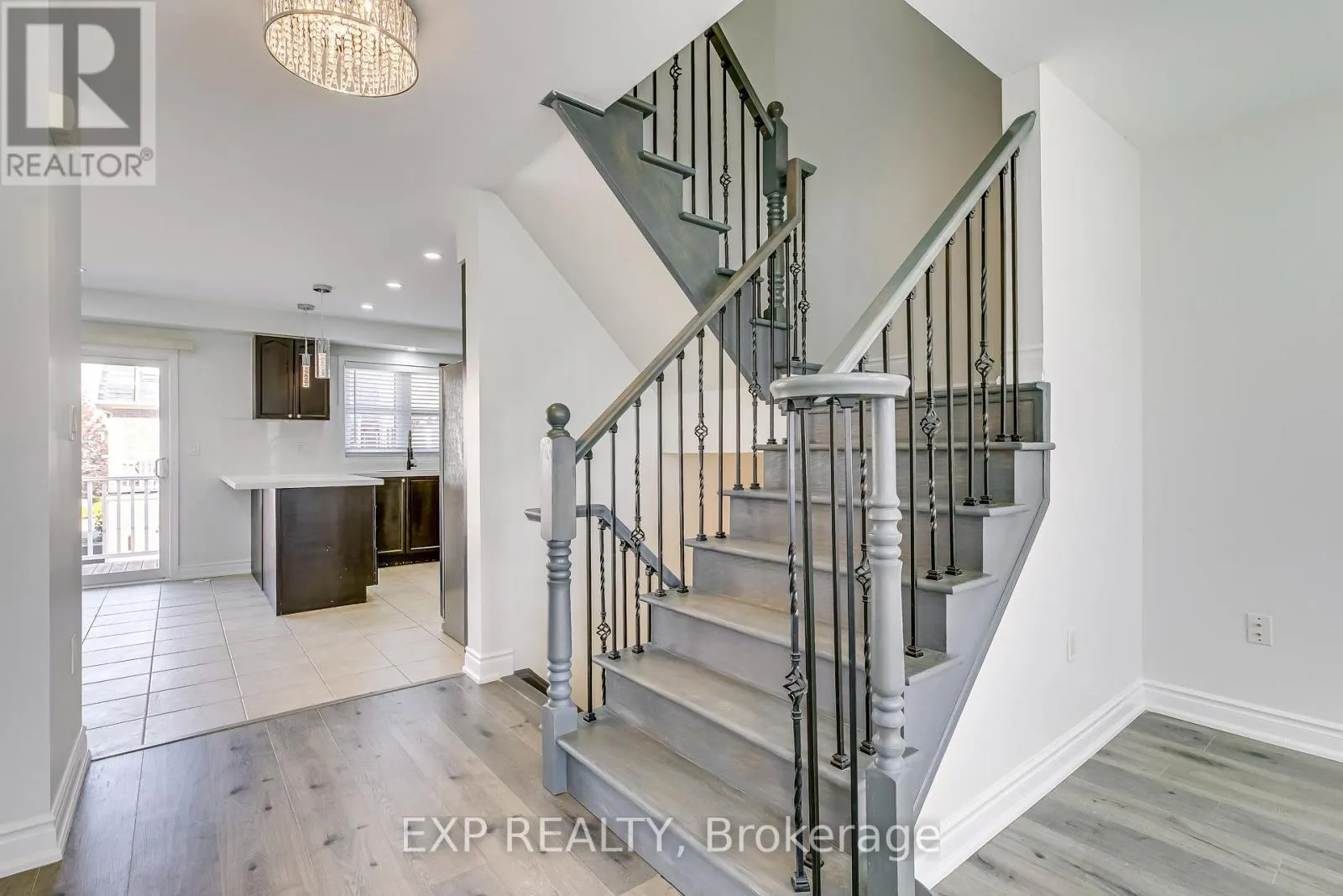 611 SCOTT BOULEVARD