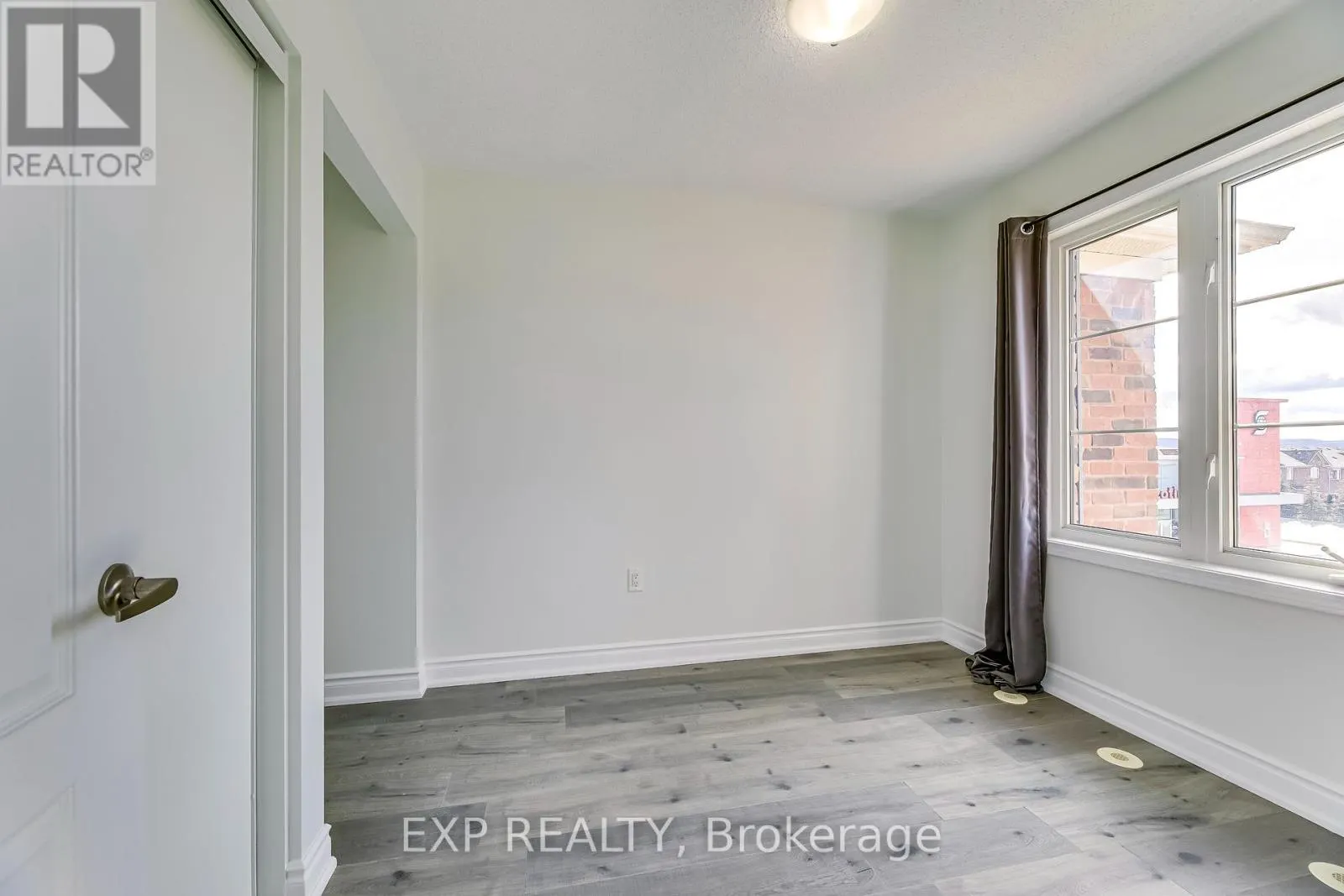 611 SCOTT BOULEVARD
