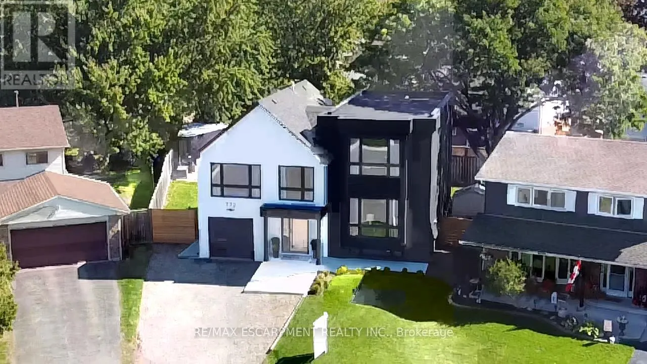 772 BANTING COURT