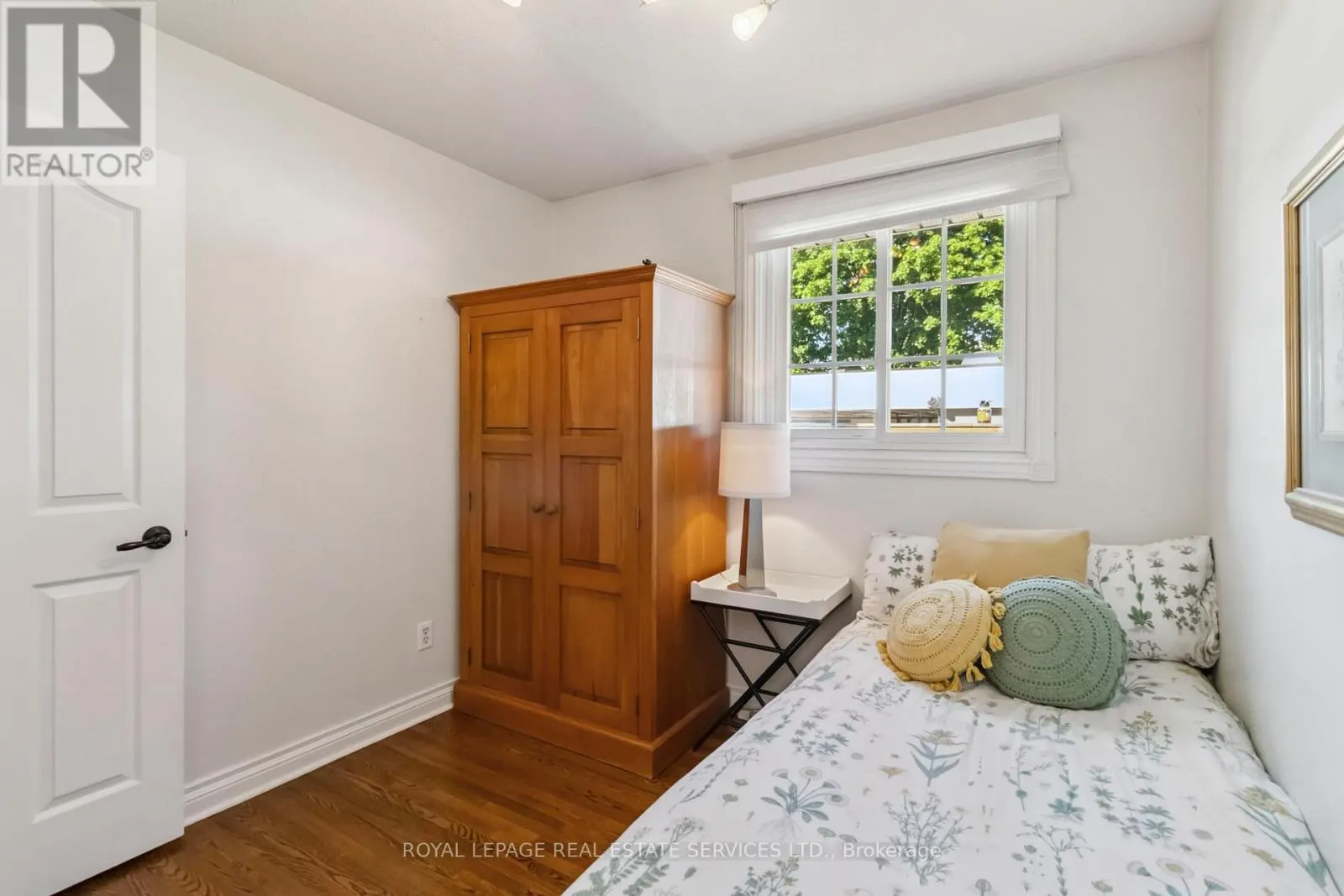 2019 LAKESHORE ROAD W