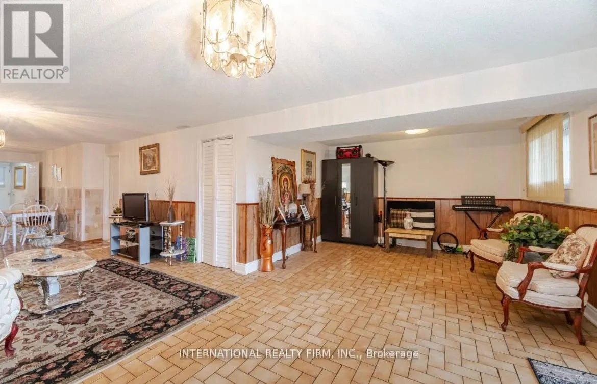 4103 CLEVEDON DRIVE