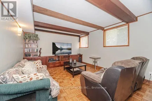 24 CEDAR DRIVE