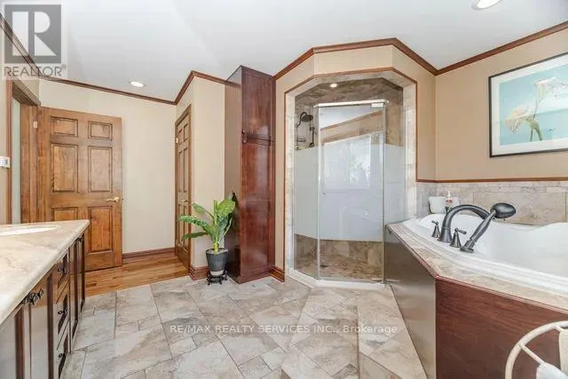 24 CEDAR DRIVE