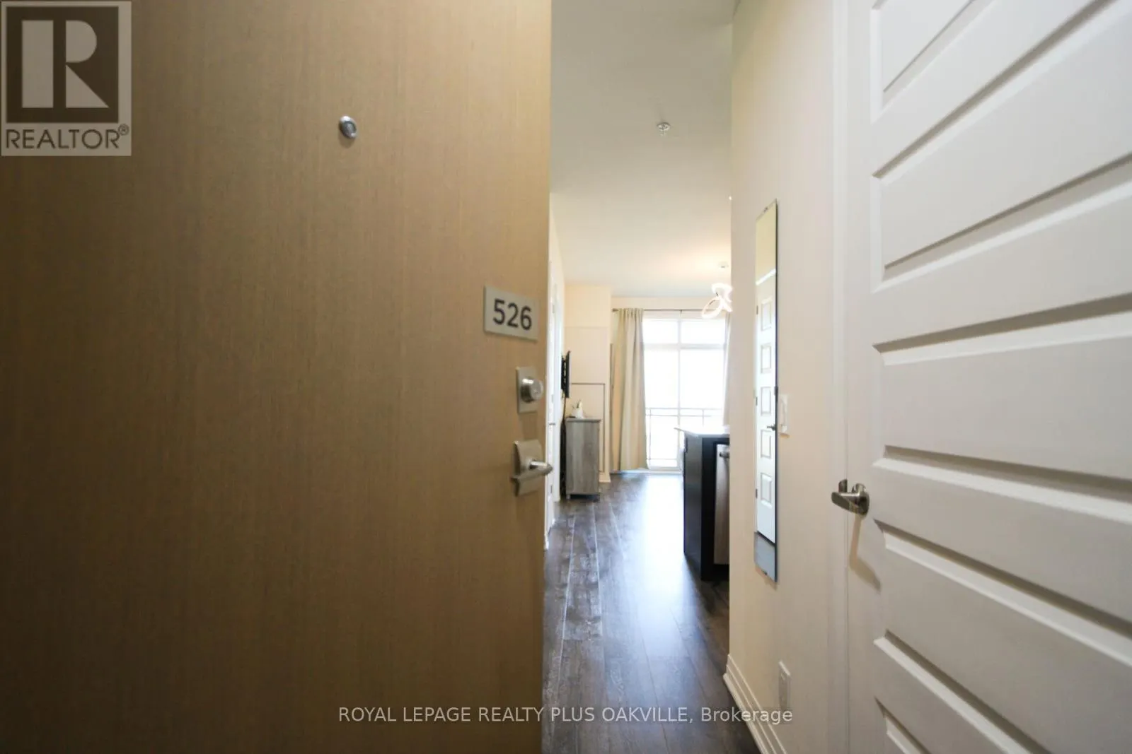 526 - 1105 LEGER WAY