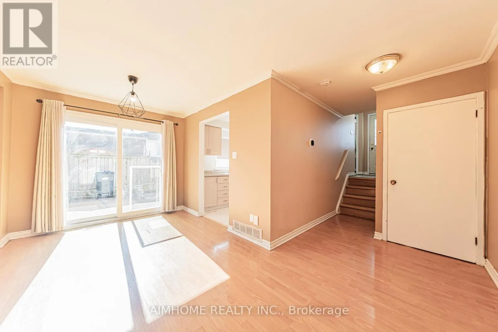 2583 LUNDIGAN DRIVE
