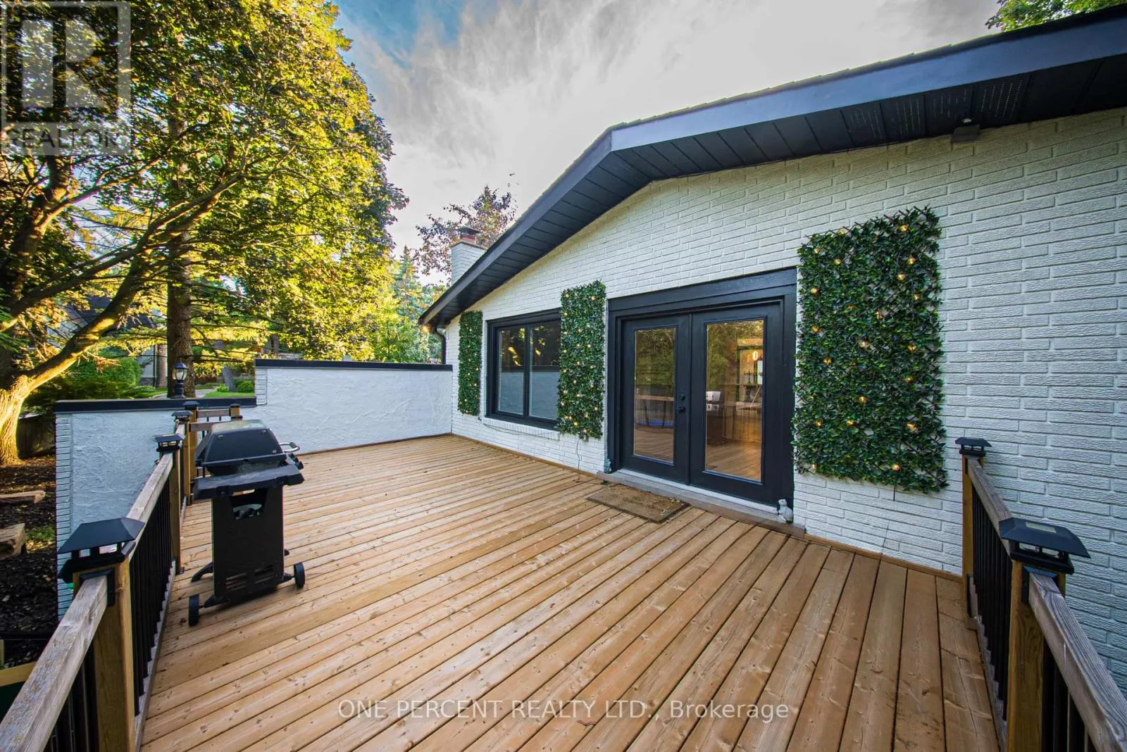 625 SIR RICHARDS ROAD