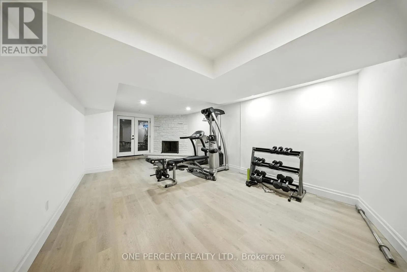 625 SIR RICHARDS ROAD