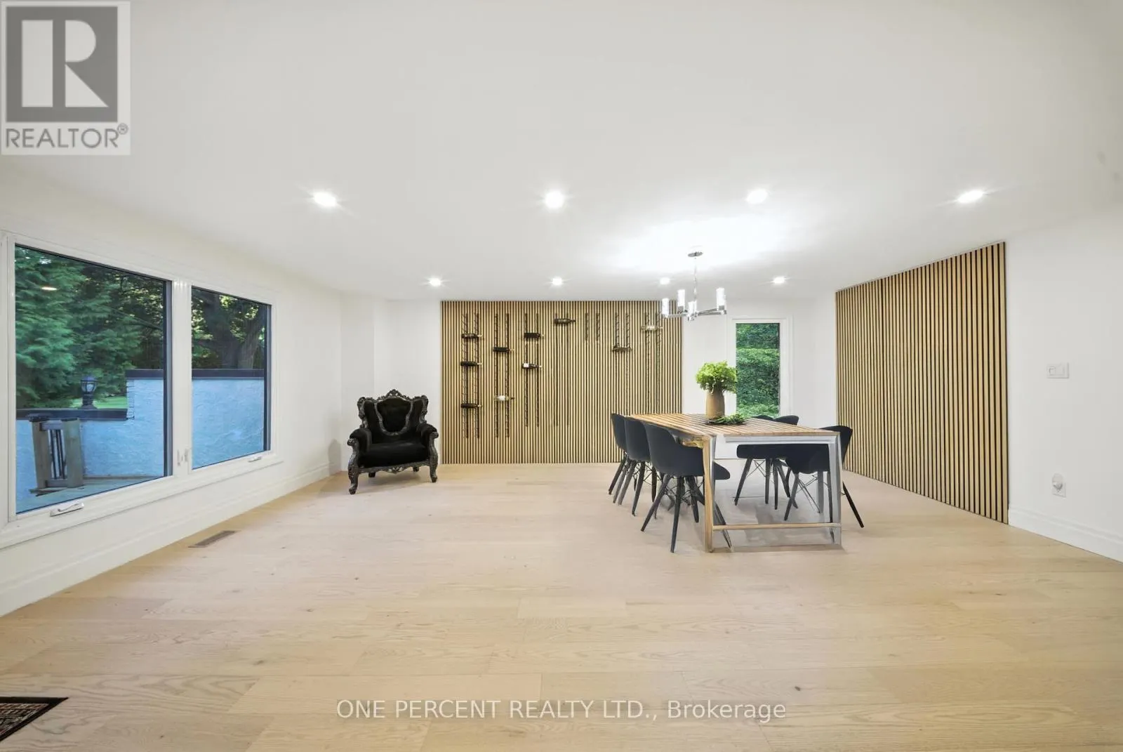 625 SIR RICHARDS ROAD