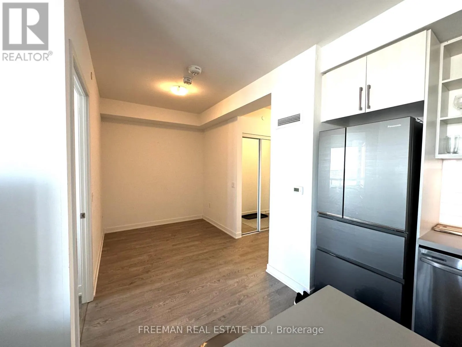 4699 GLEN ERIN DRIVE