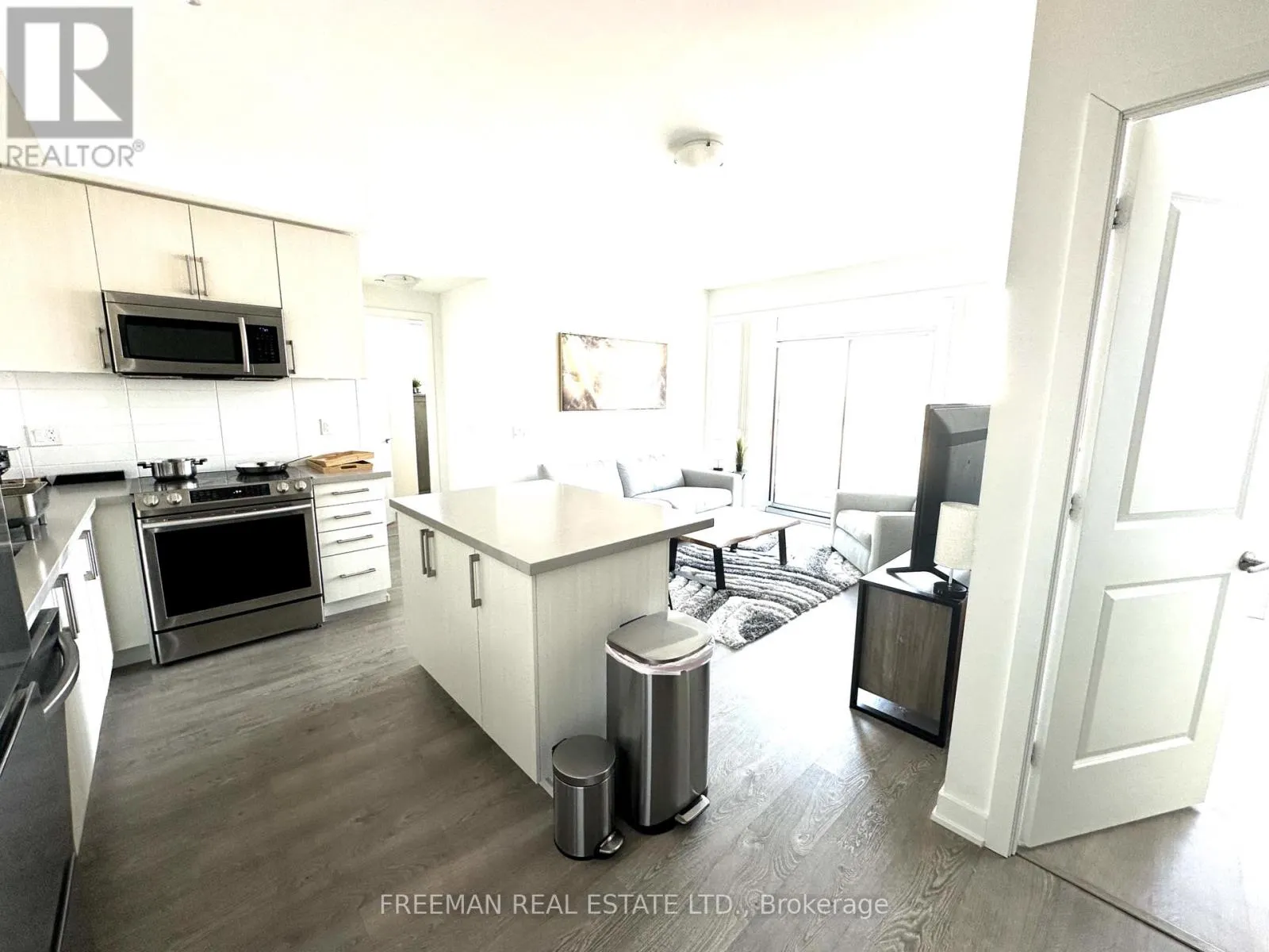 4699 GLEN ERIN DRIVE