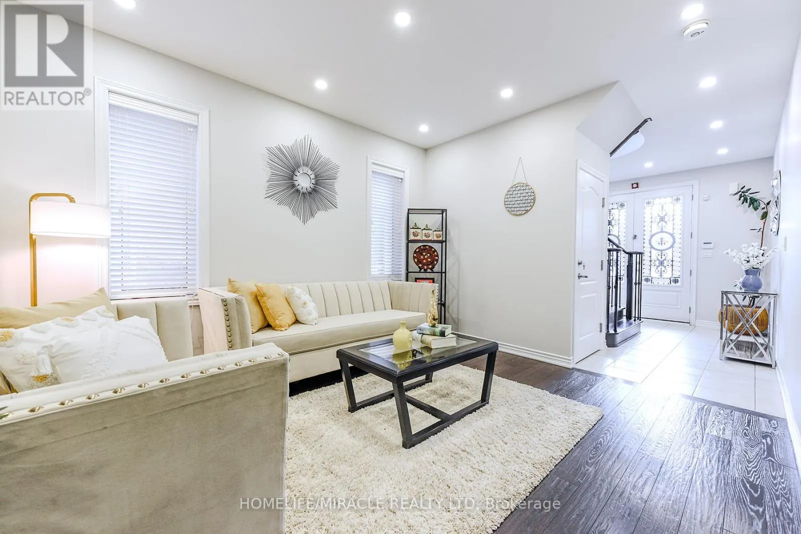 122 BONNIE BRAES DRIVE