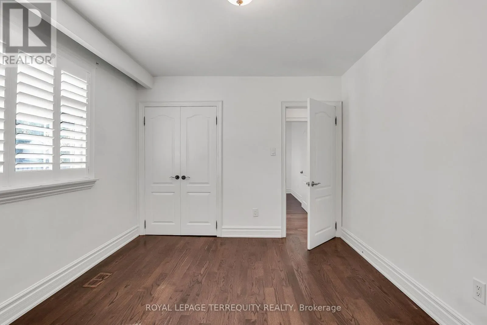 19 WALL AVENUE