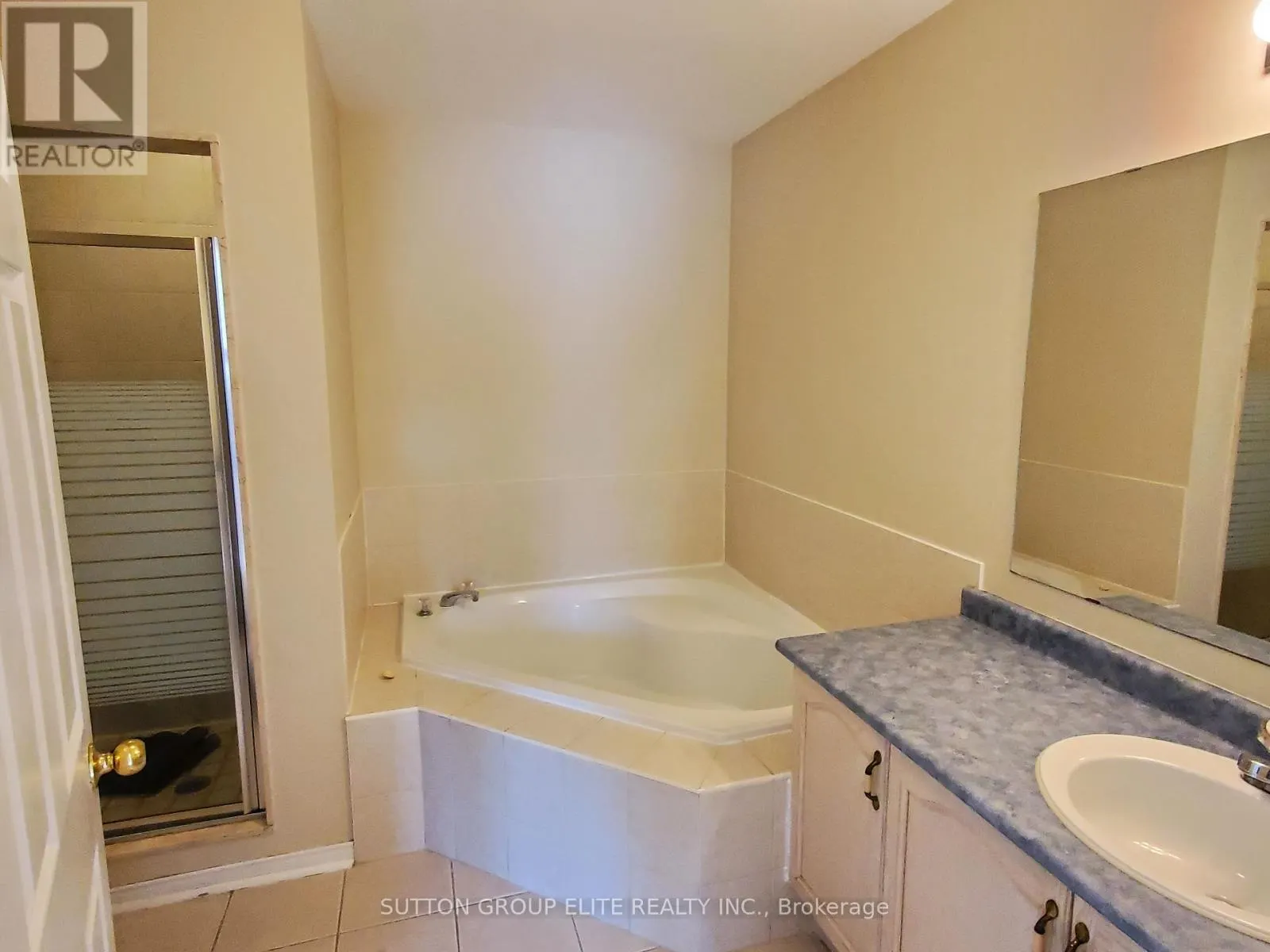 3938 NIGHTSHADE LANE