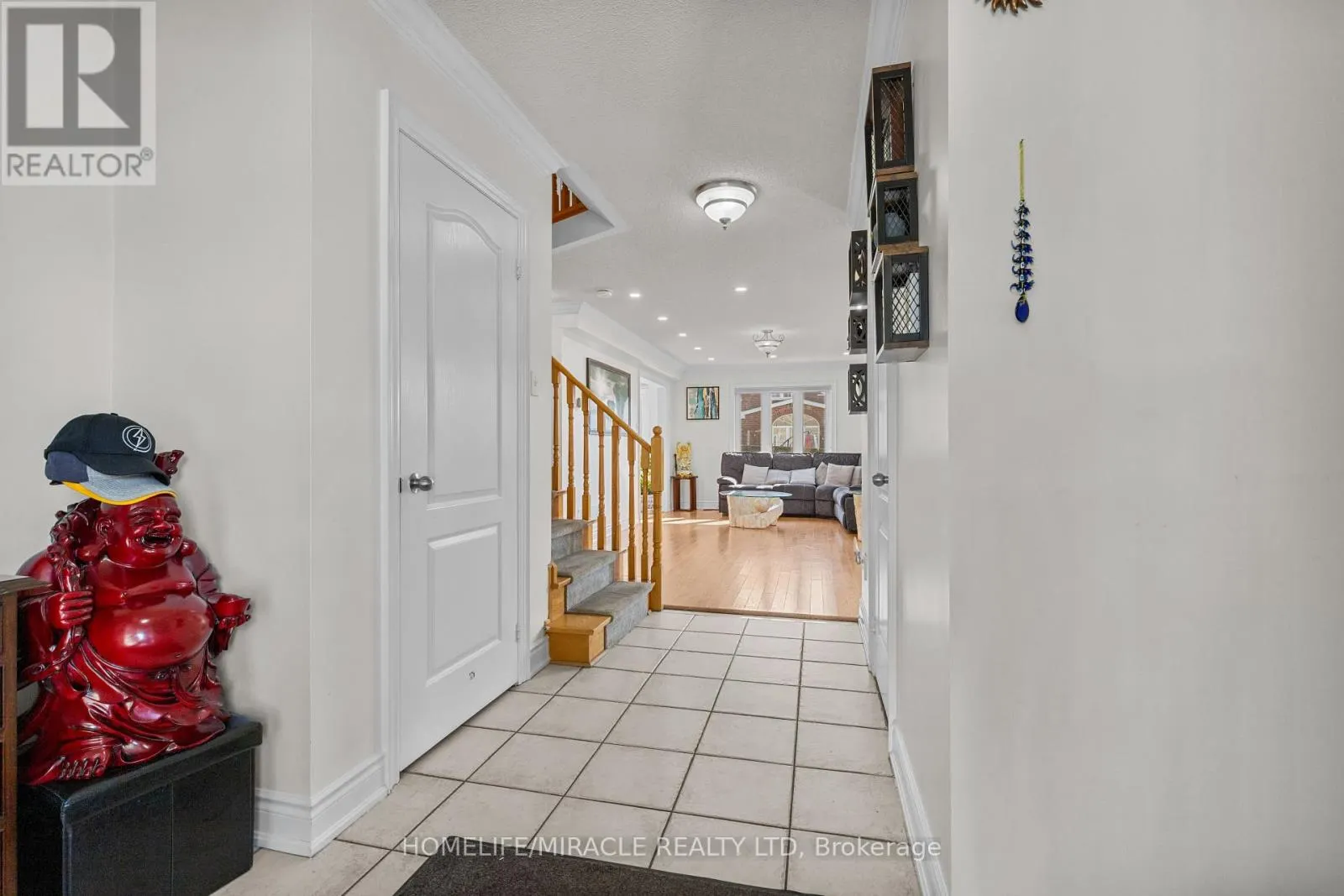 44 NEWARK WAY