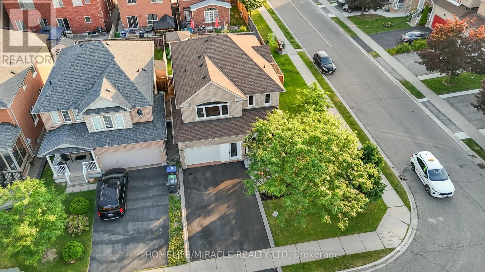 44 NEWARK WAY