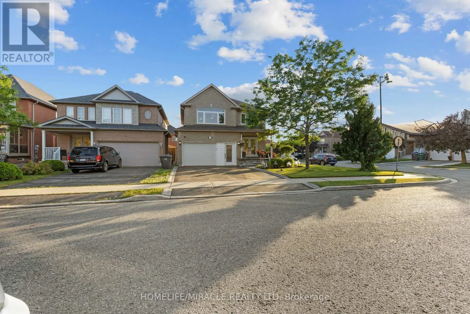 44 NEWARK WAY