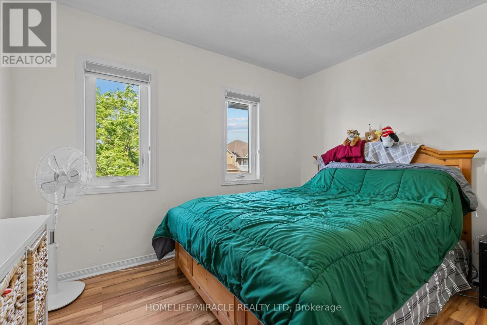44 NEWARK WAY