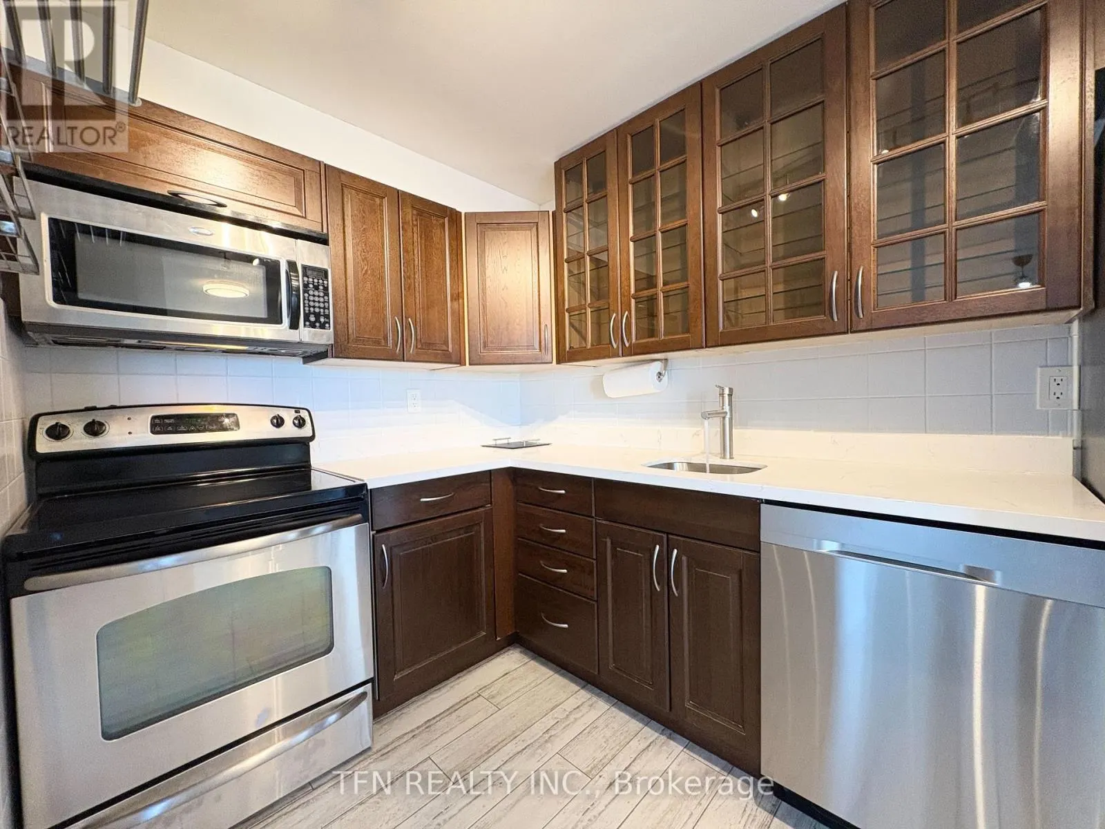 1102 - 4205 SHIPP DRIVE