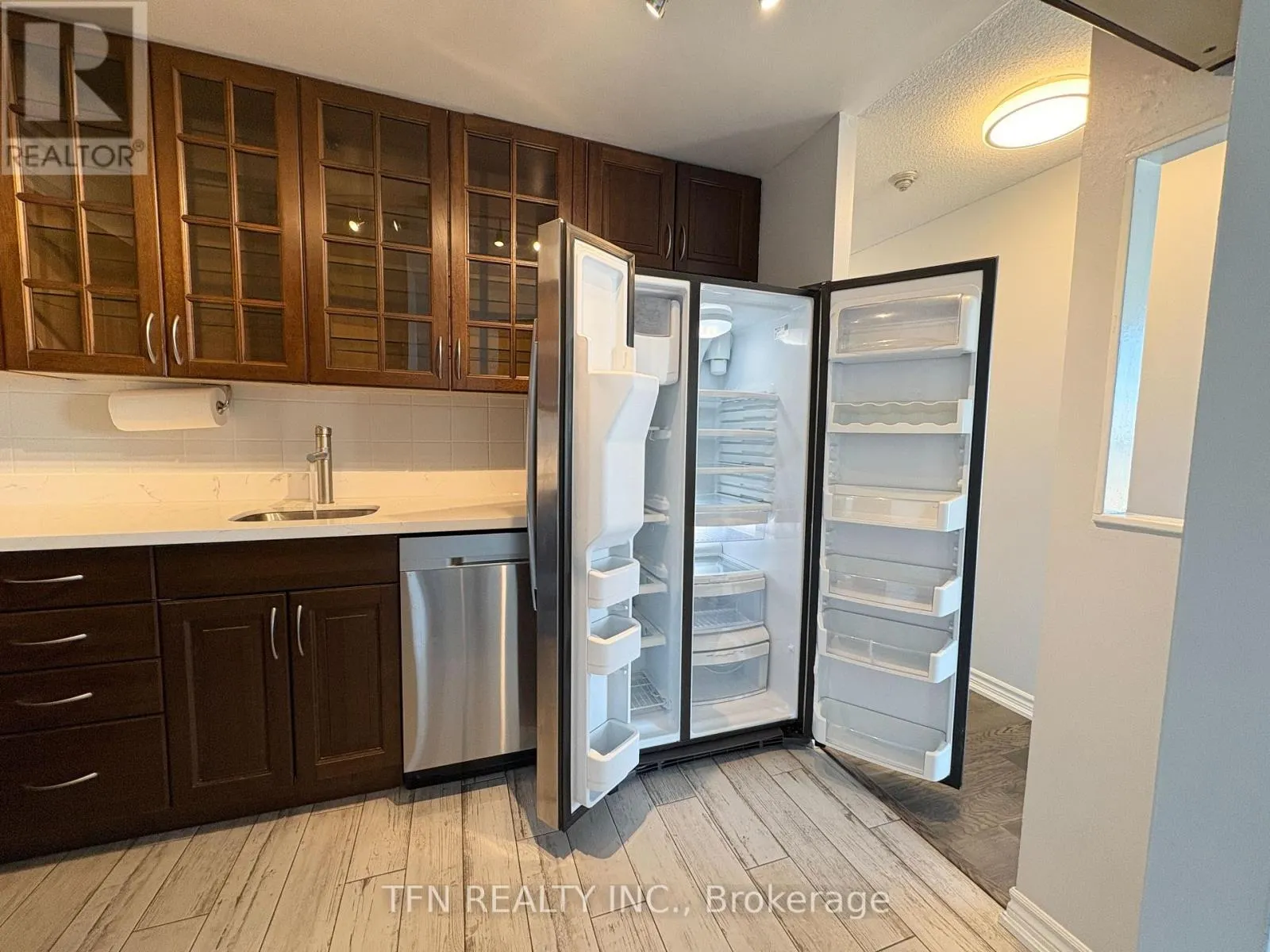 1102 - 4205 SHIPP DRIVE