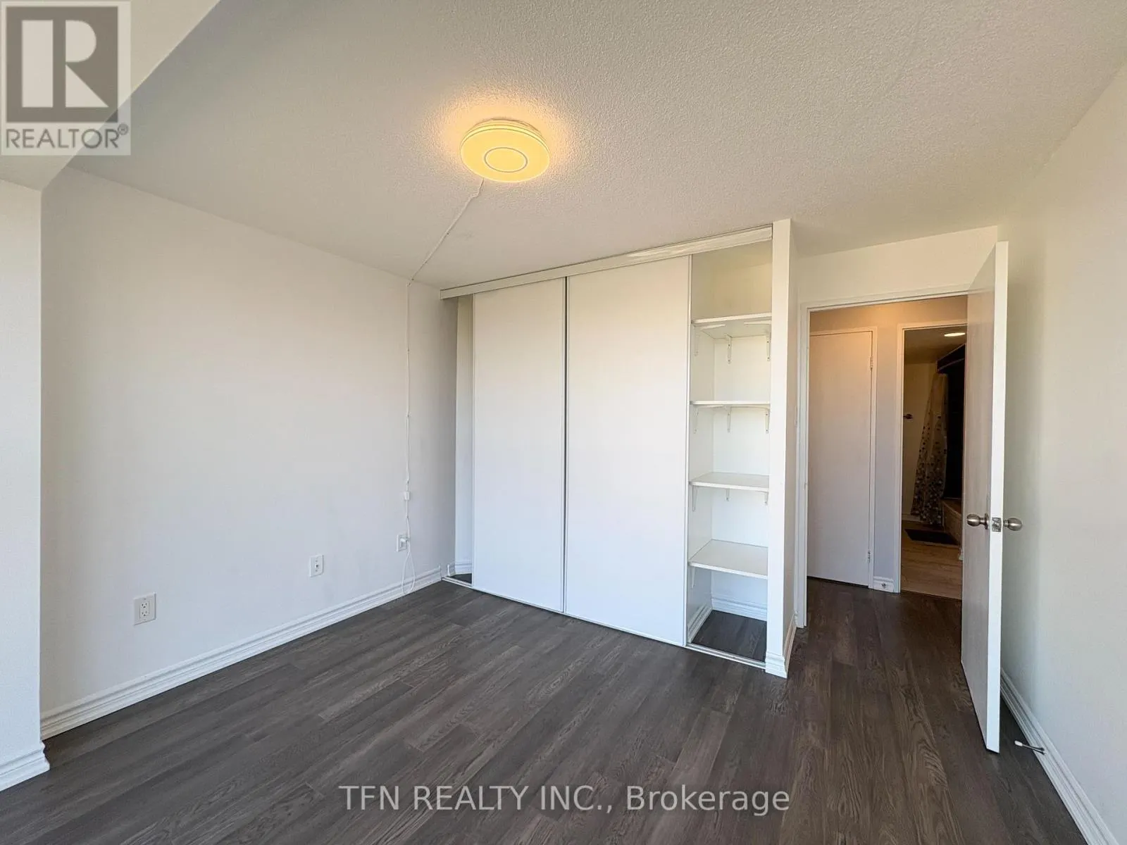 1102 - 4205 SHIPP DRIVE