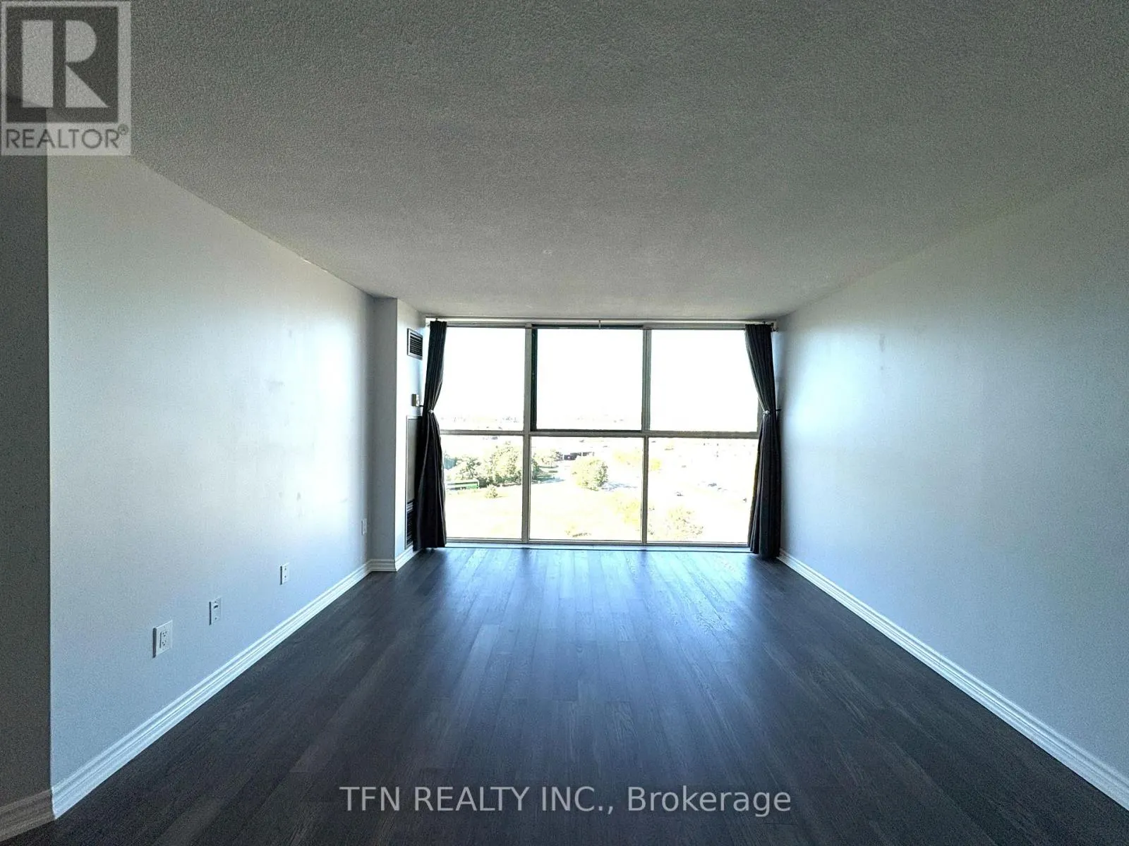 1102 - 4205 SHIPP DRIVE