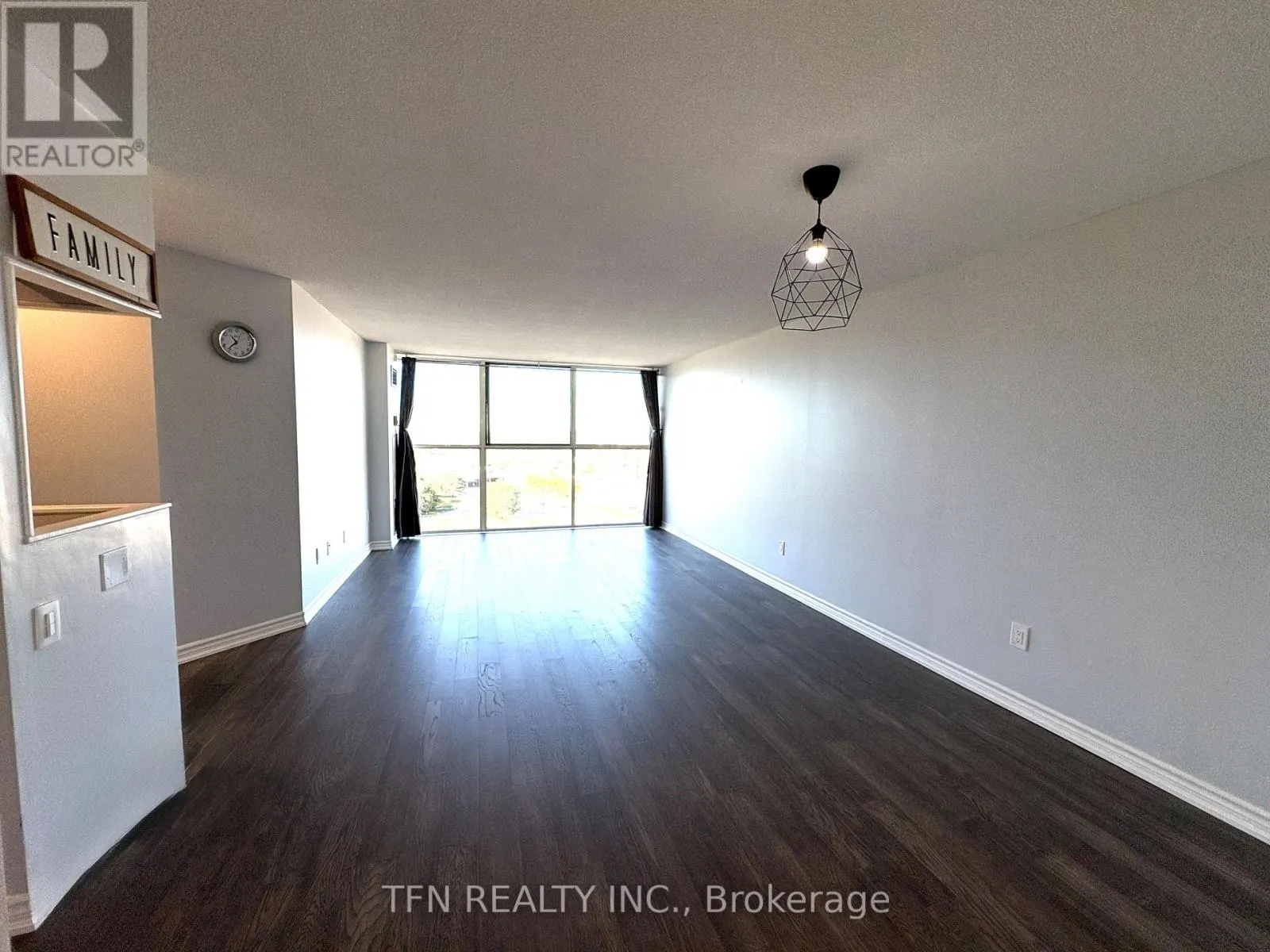 1102 - 4205 SHIPP DRIVE