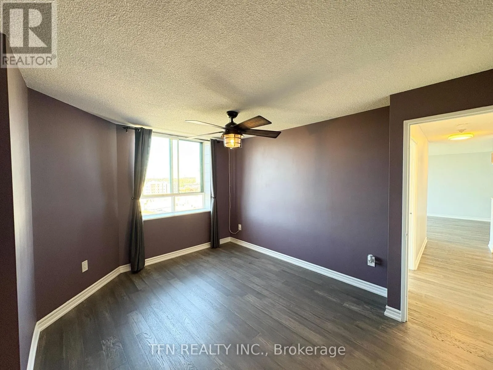 1102 - 4205 SHIPP DRIVE