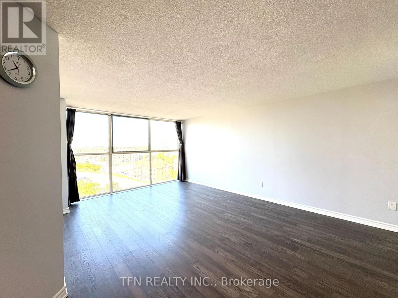 1102 - 4205 SHIPP DRIVE