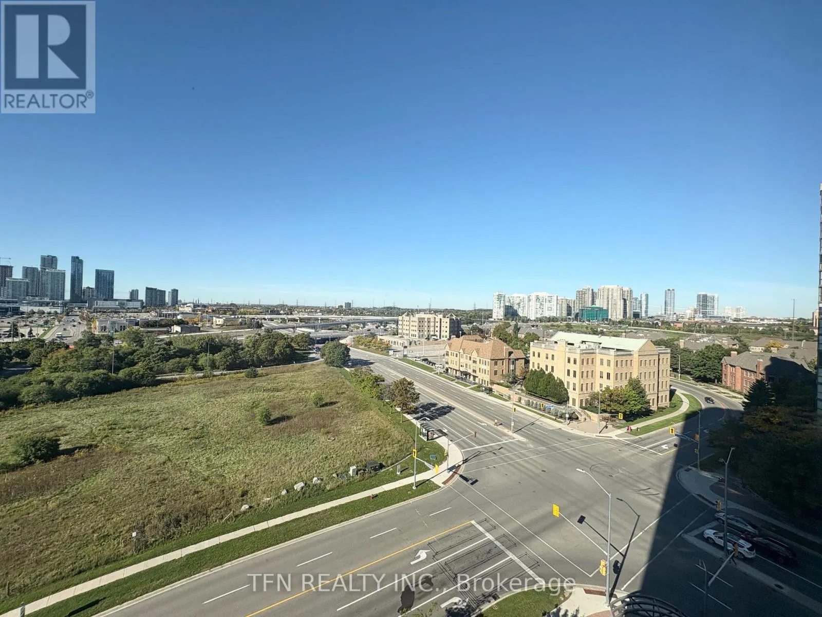 1102 - 4205 SHIPP DRIVE