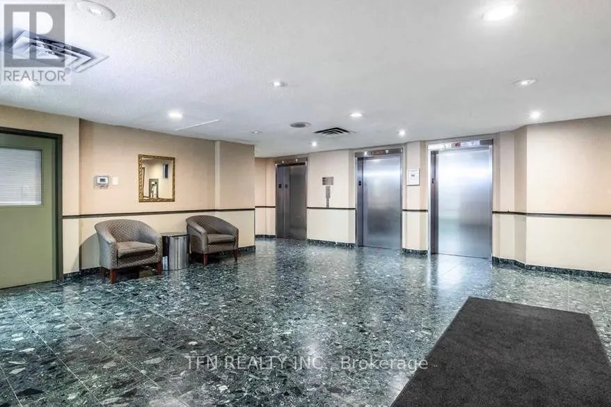 1102 - 4205 SHIPP DRIVE