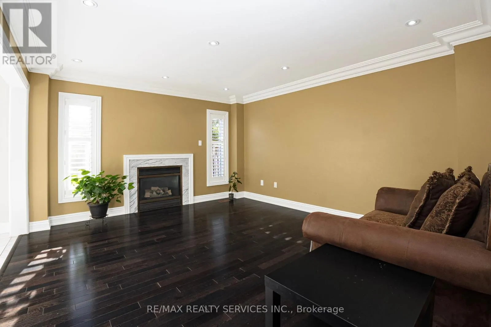14 FOXMERE ROAD