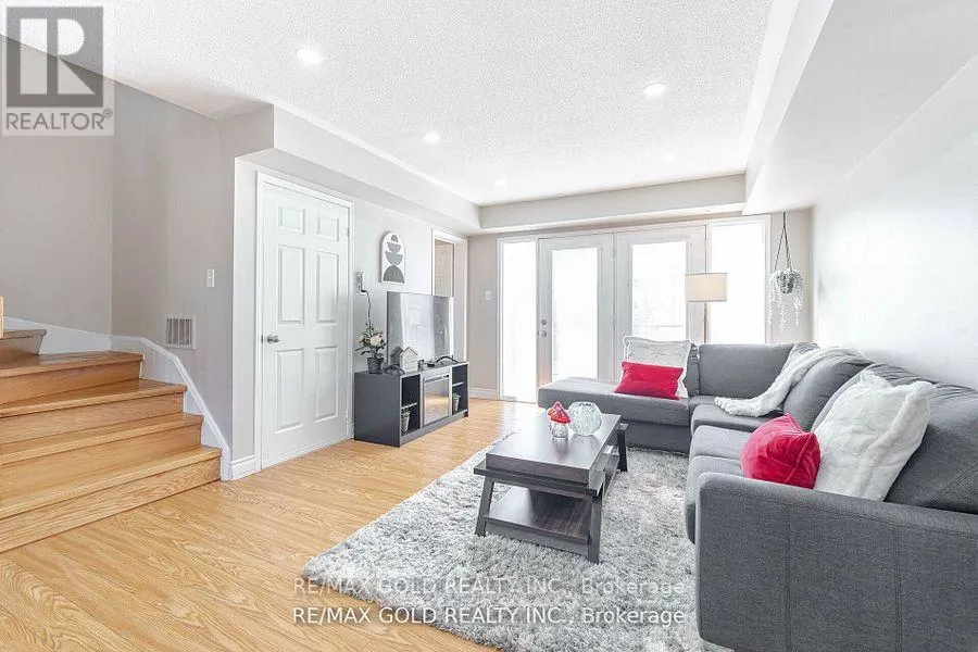 51 - 60 FAIRWOOD CIRCLE