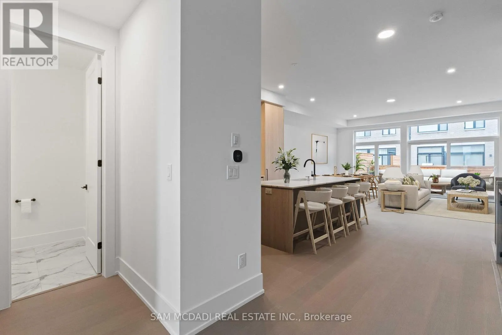 103 - 100 COVESIDE DRIVE