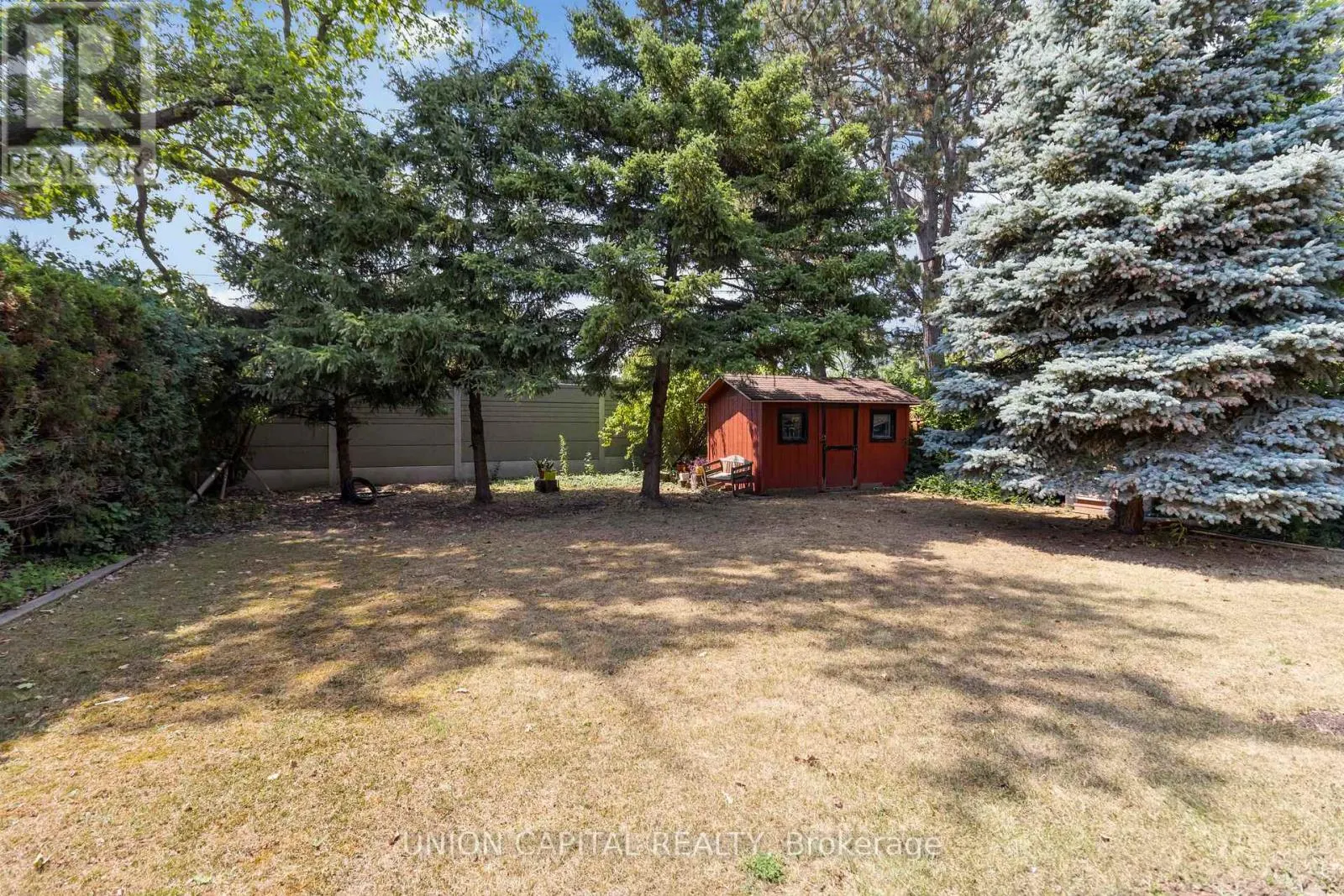 2805 BUSHLAND CRESCENT
