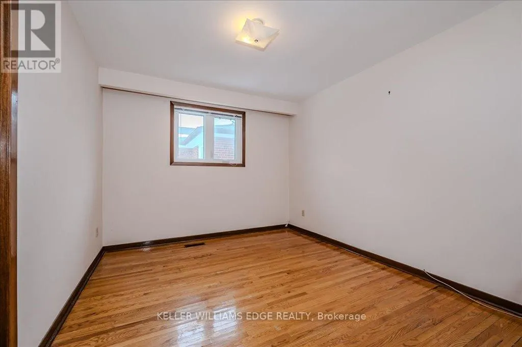 112 LINKDALE ROAD