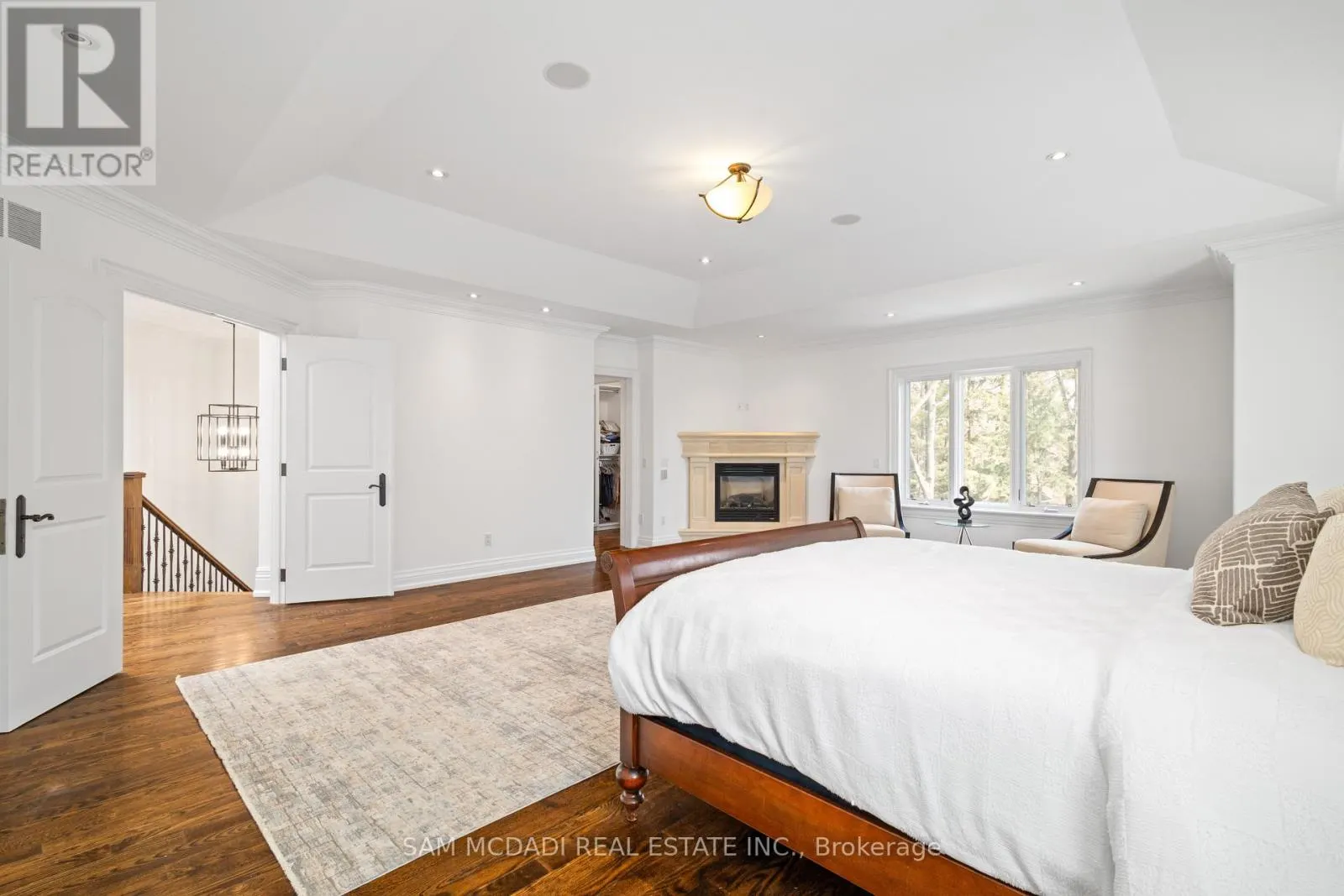 1173 WOODEDEN DRIVE