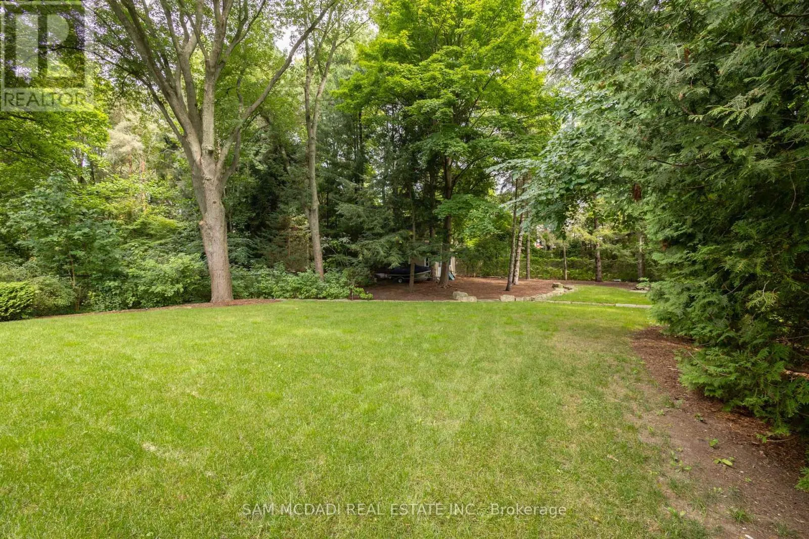 1173 WOODEDEN DRIVE