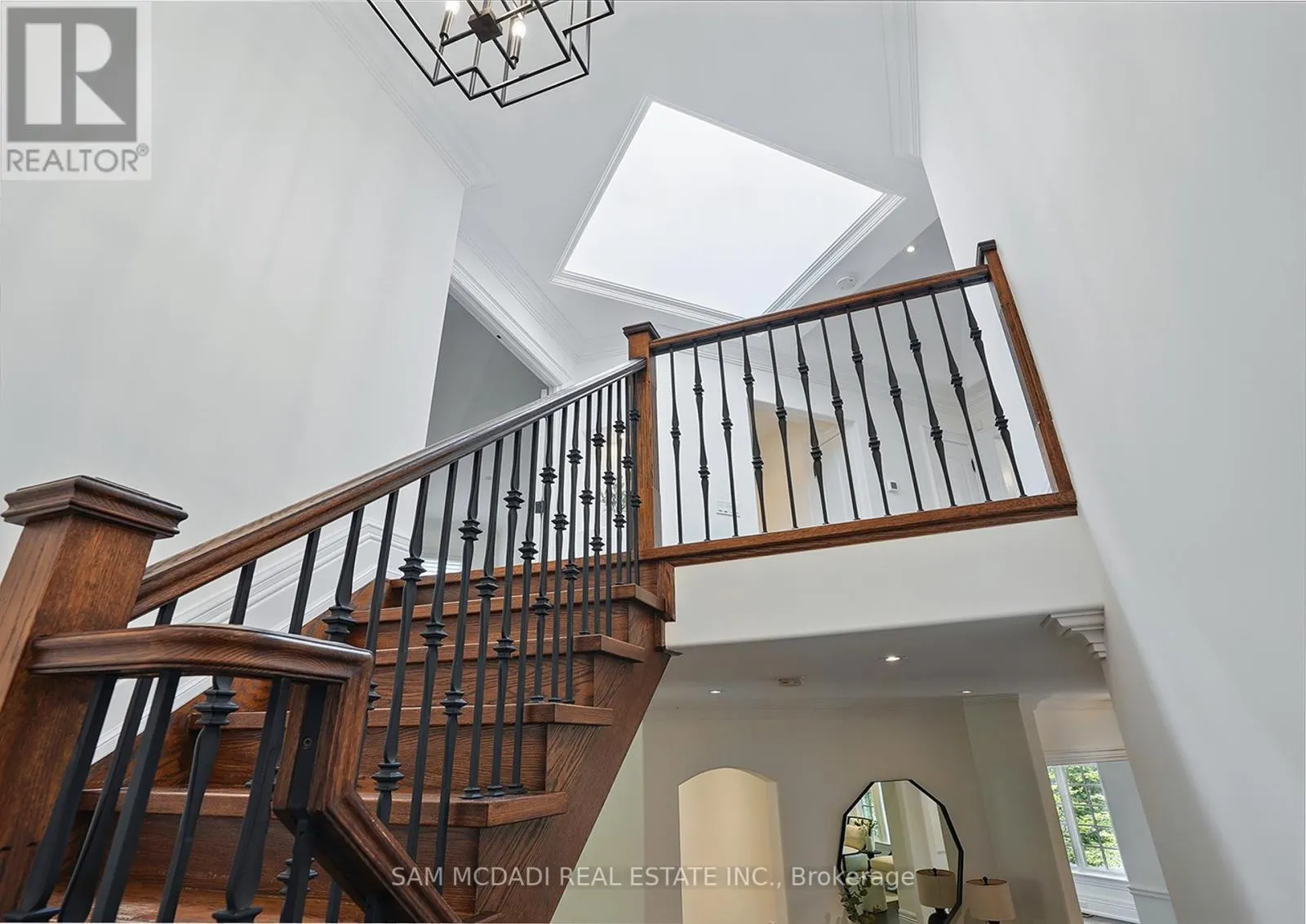 1173 WOODEDEN DRIVE