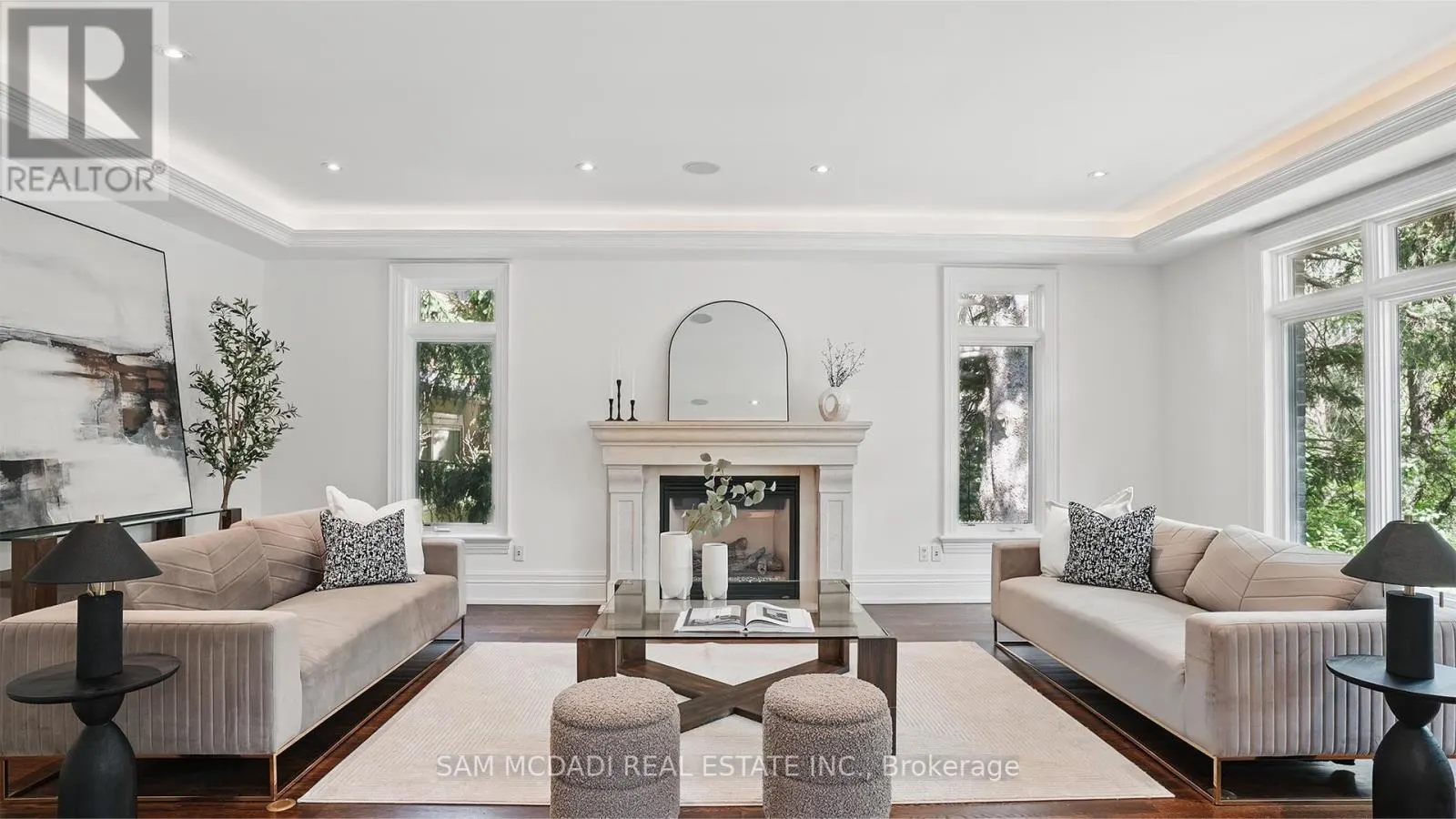 1173 WOODEDEN DRIVE