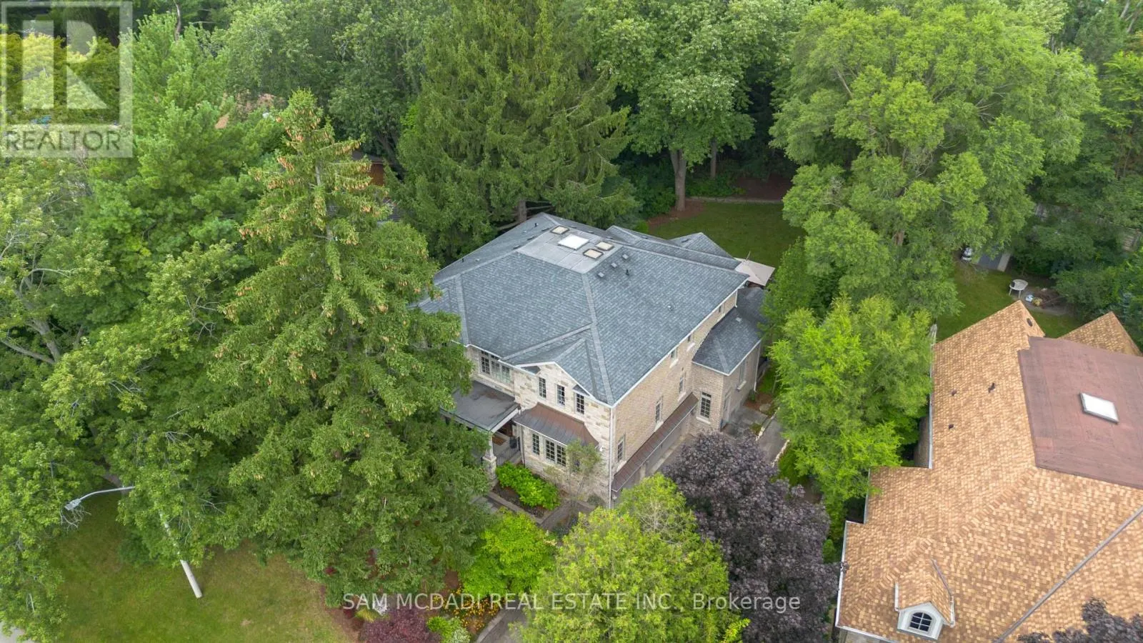 1173 WOODEDEN DRIVE