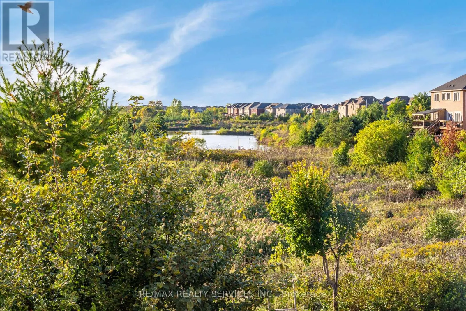 38 DELPORT CLOSE