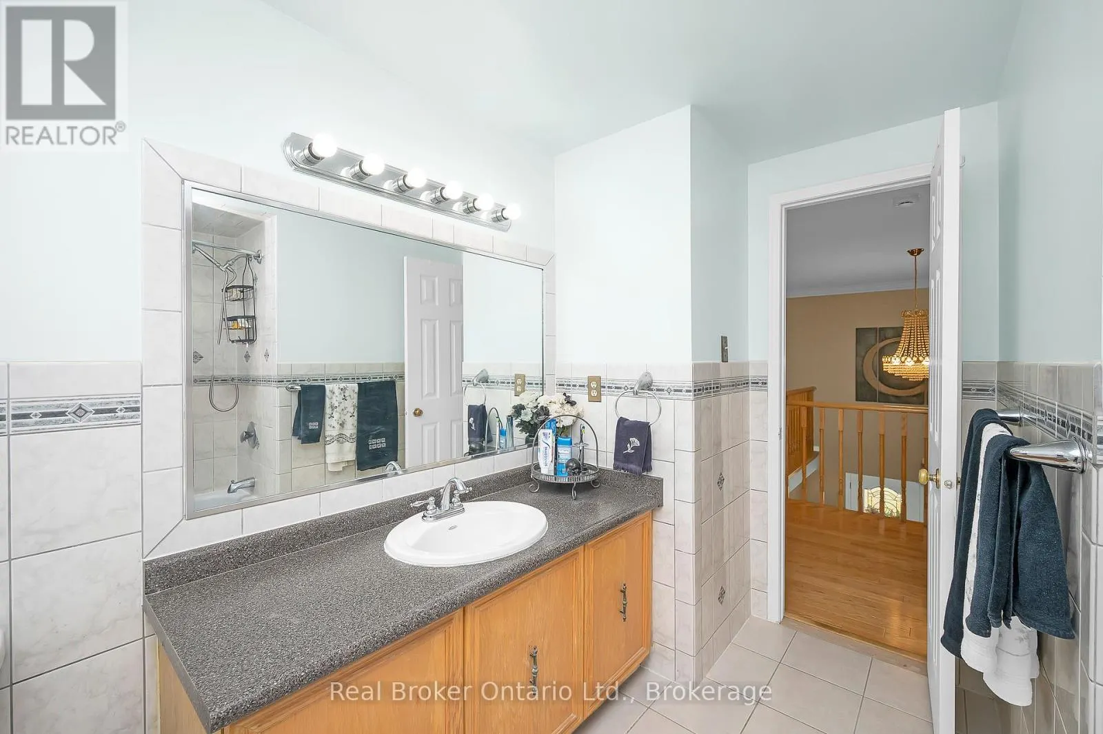 3277 FOLKWAY DRIVE