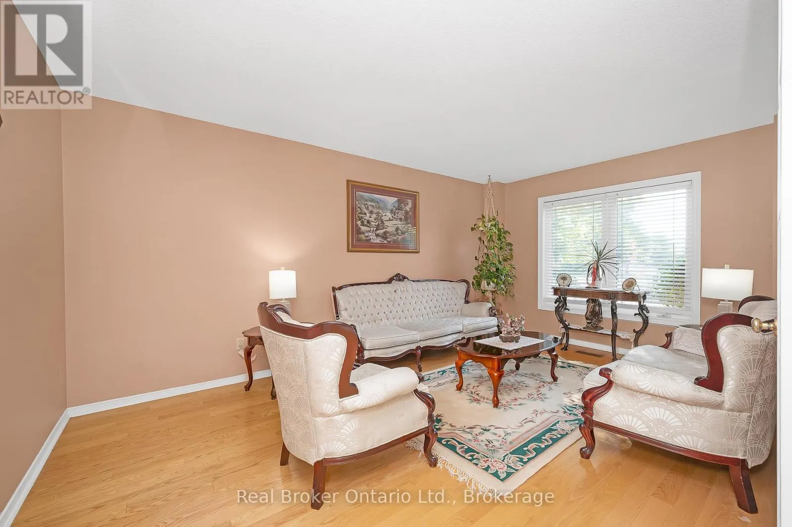 3277 FOLKWAY DRIVE