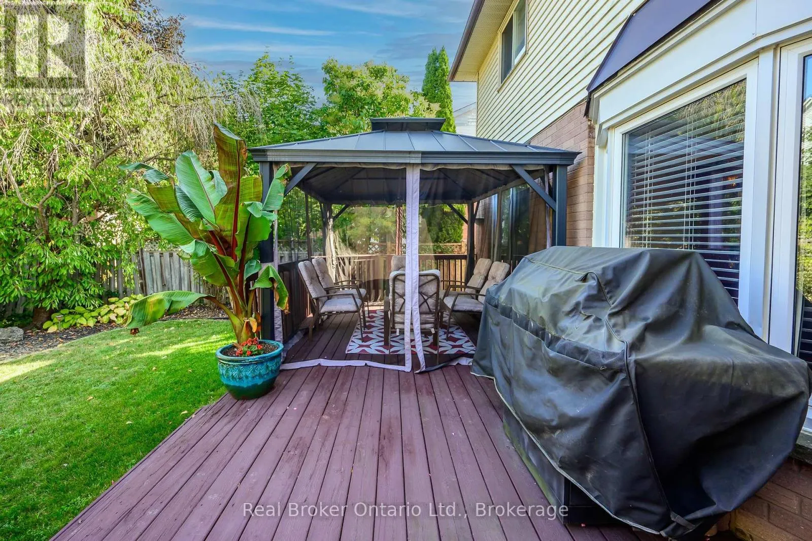 3277 FOLKWAY DRIVE